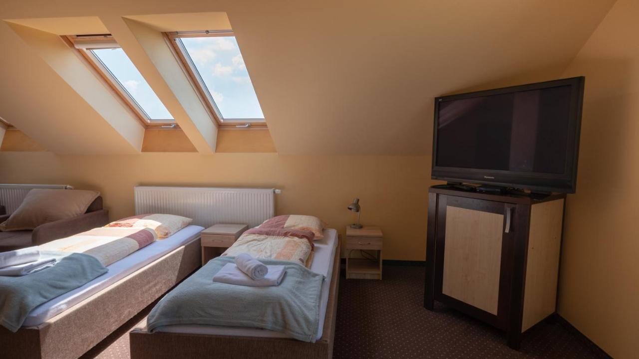 Osrodek Rekreacyjno - Wypoczynkowy Beskidek Hotell Gilowice  Eksteriør bilde