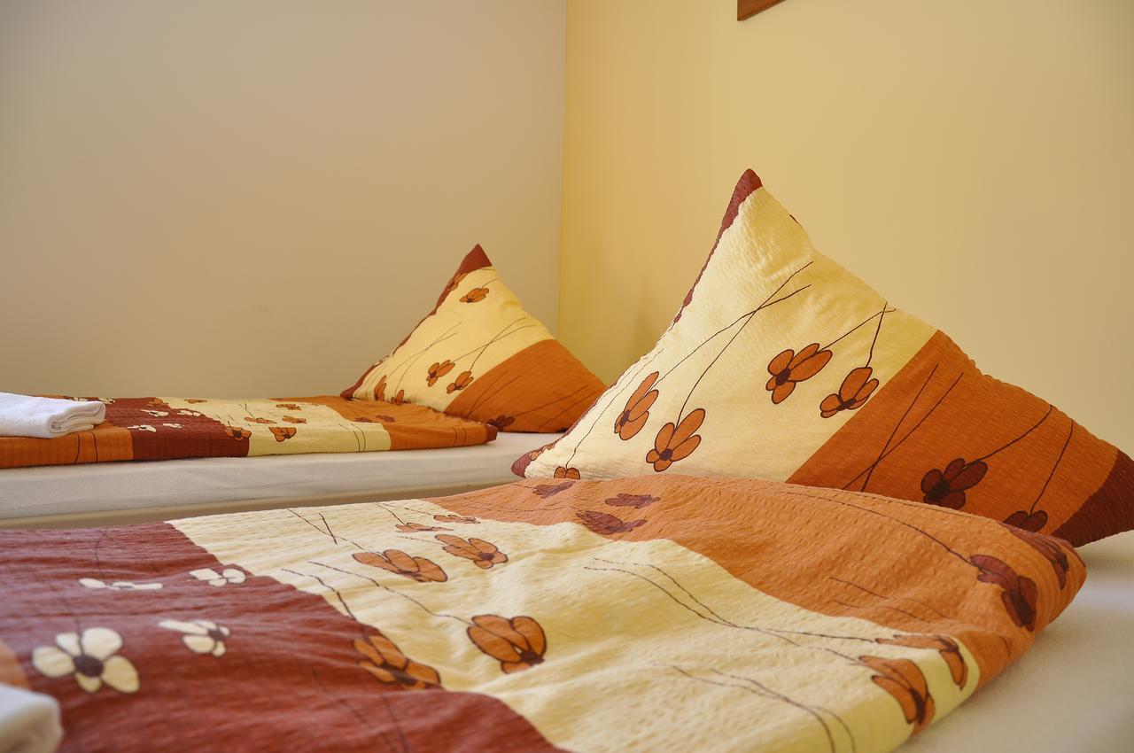 Osrodek Rekreacyjno - Wypoczynkowy Beskidek Hotell Gilowice  Rom bilde